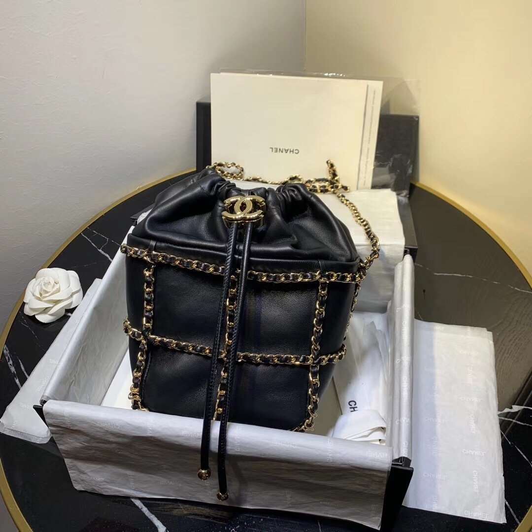 the-official-online-store-of-chanel-bucket-chain-drawstring-bag-2021-online-hot-sale_0.jpg