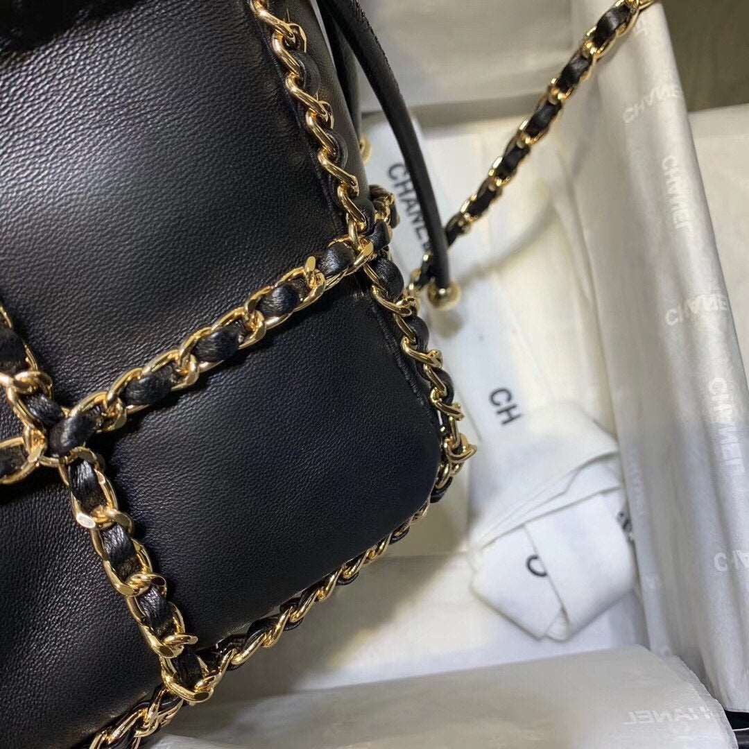 the-official-online-store-of-chanel-bucket-chain-drawstring-bag-2021-online-hot-sale_1.jpg