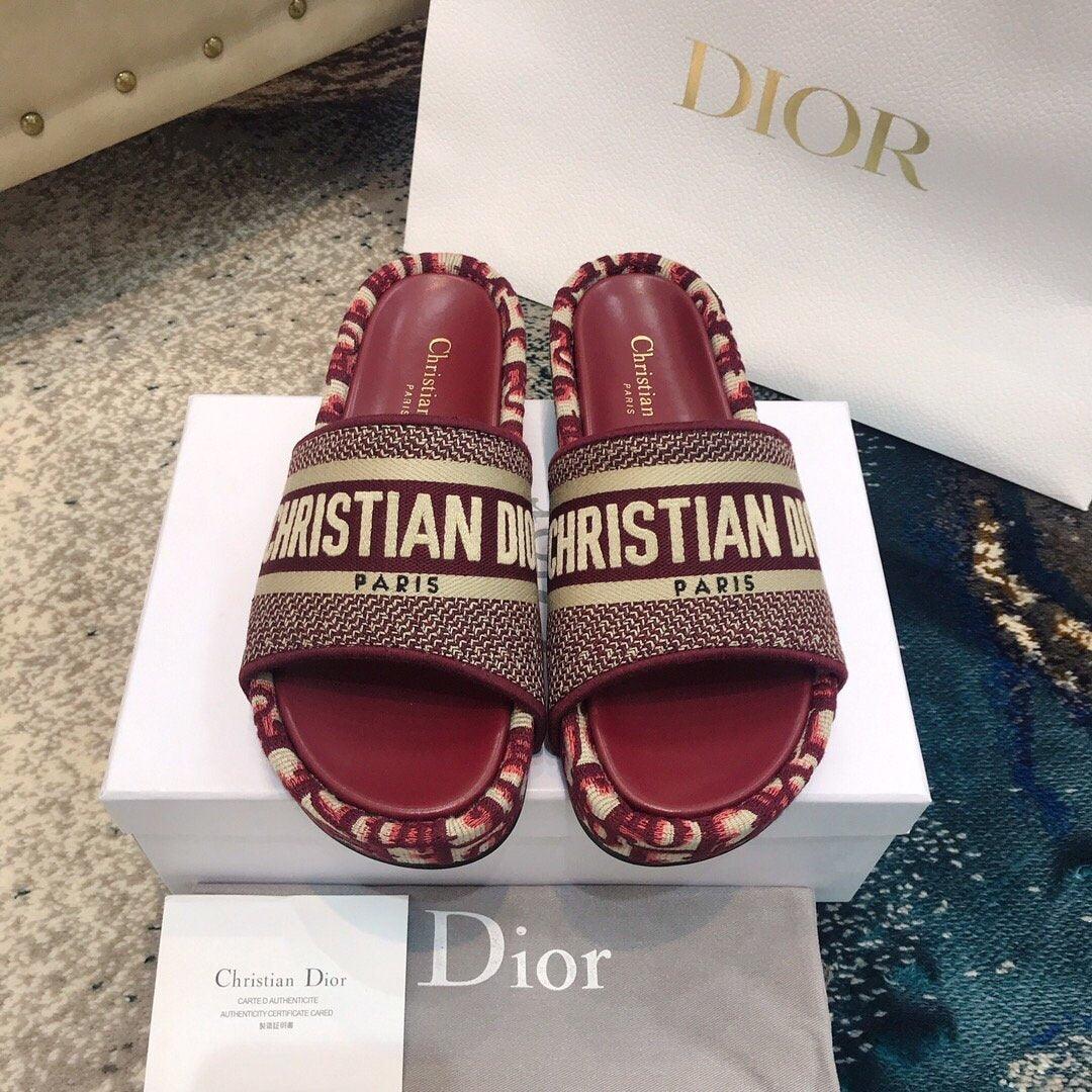 the-best-way-to-shop-dior-dway-embroidered-denim-wedge-sandals-online-now_4.jpg