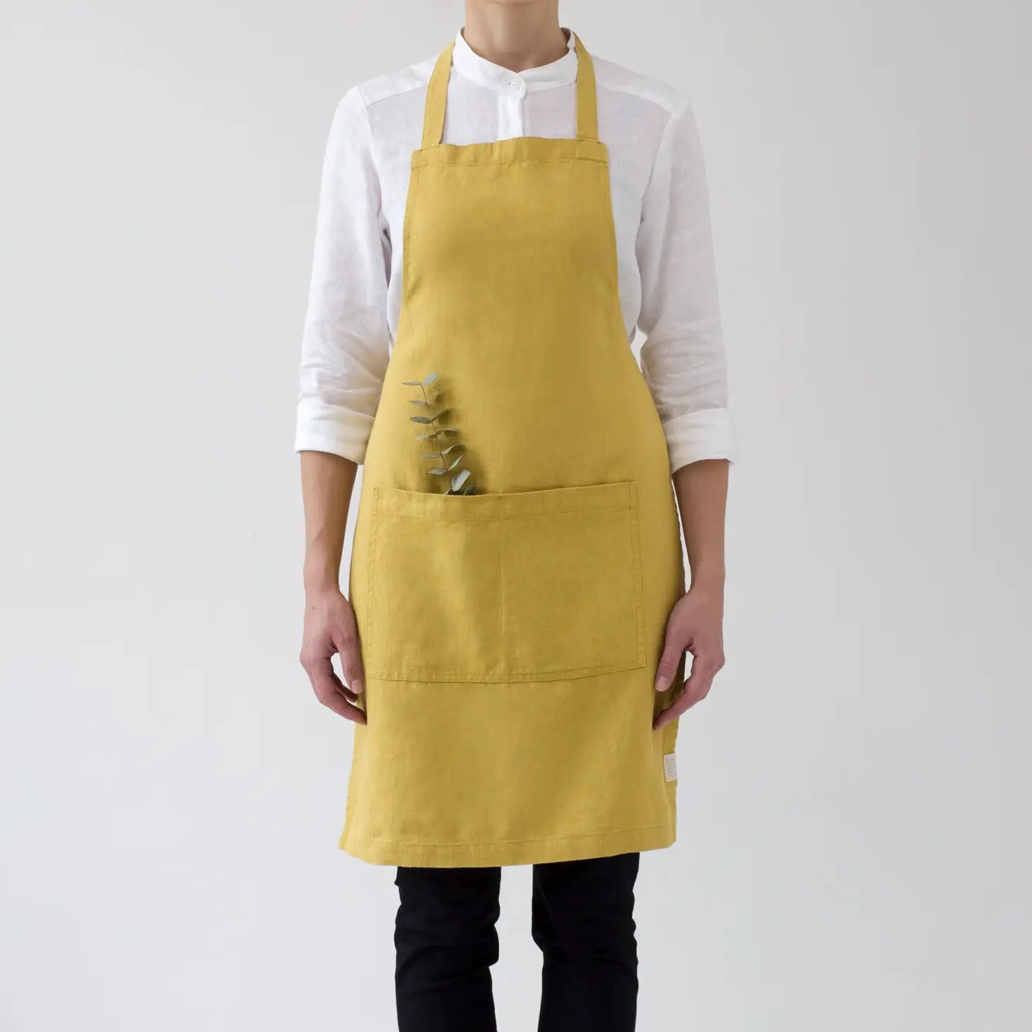 the-worlds-leading-online-shop-for-linen-daily-apron-online_7.webp