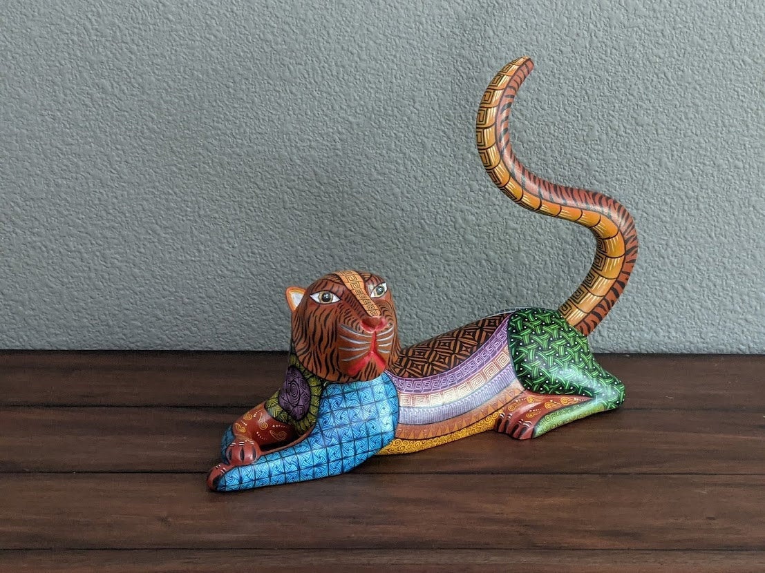 wholesale-lion-alebrije-oaxaca-mexico-folk-art-handmade-home-decor-original-wood-sculpture-carved-animal-unique-gift-genuine-original-for-discount_1.jpg