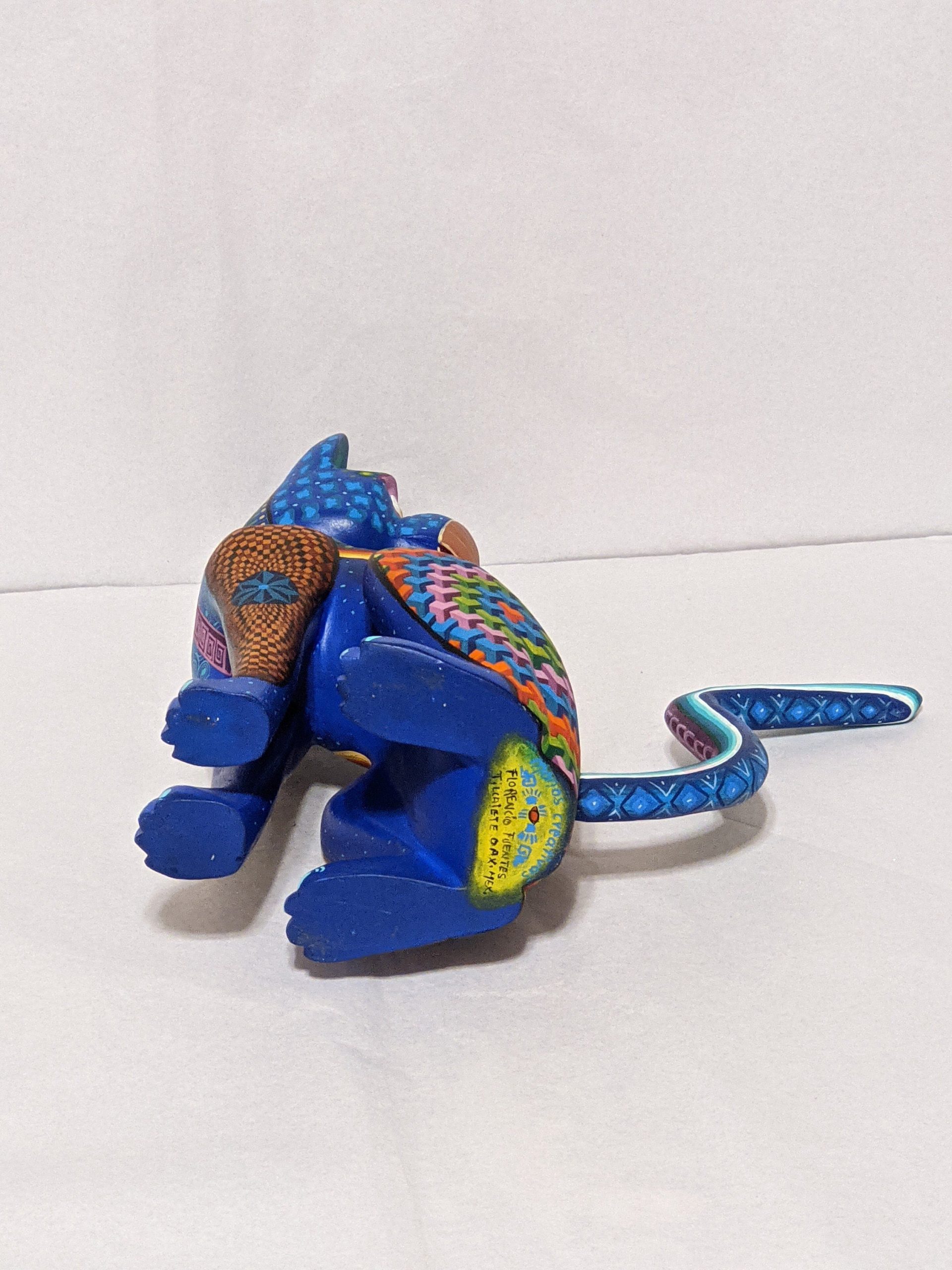 buy-the-worlds-best-cat-fusion-alebrije-figurine-handmade-home-decor-folk-art-from-oaxaca-mexico-original-wood-sculpture-carved-animals-unique-cat-statue-cheap_5.jpg