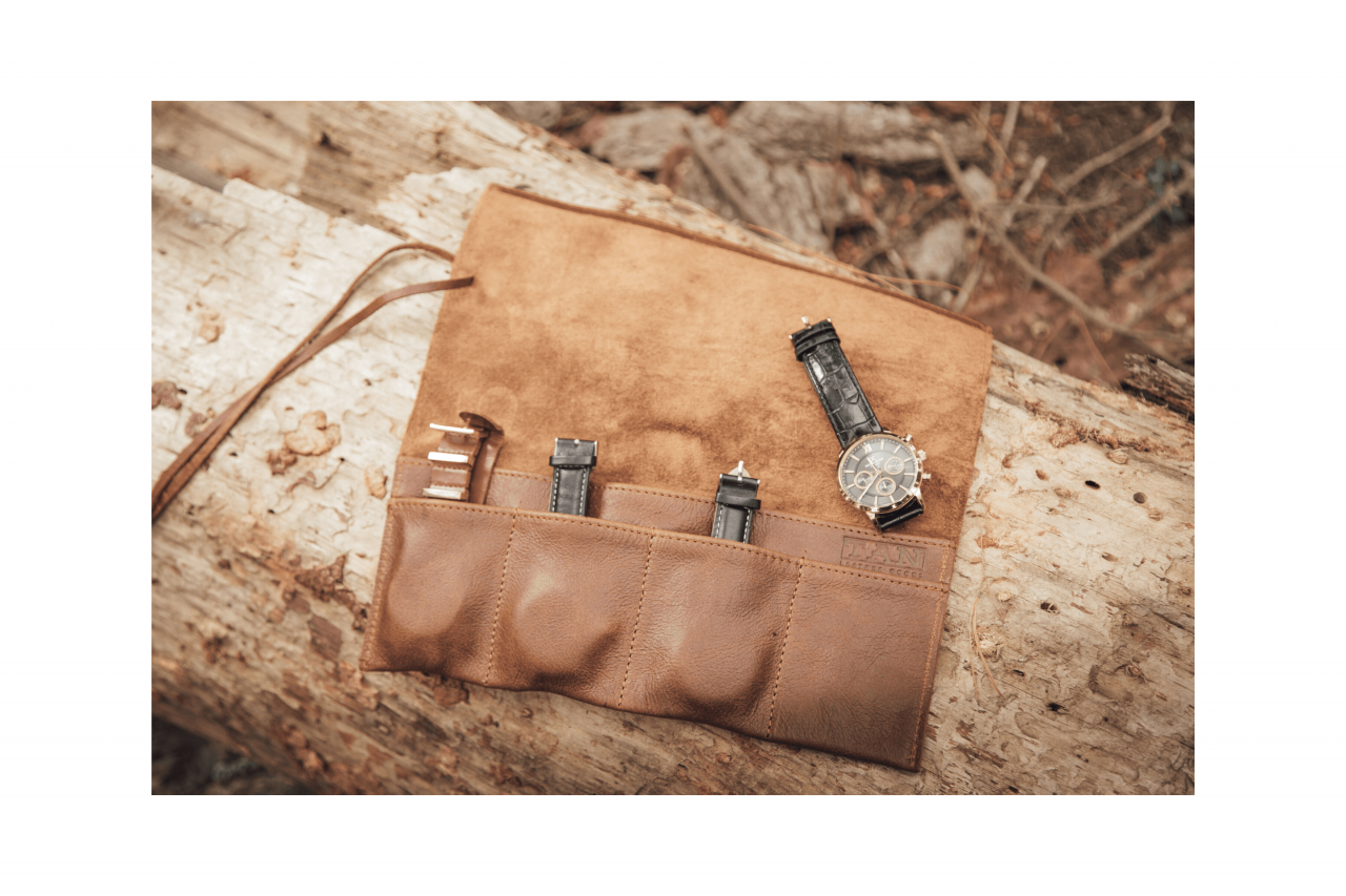 the-best-way-to-buy-watson-leather-watch-holder-pecan-for-sale_6.png