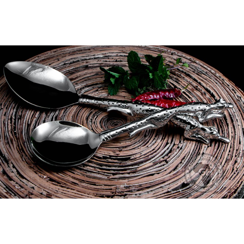 shop-your-favorite-serving-spoon-medium-serving-spoon-large-set-cheetah-africa-collection-diana-carmichael-online-hot-sale_0.jpg