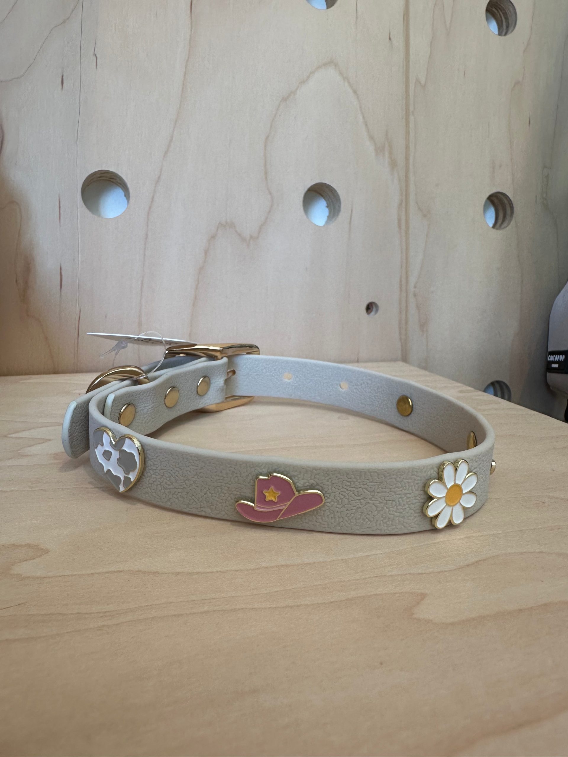 a-place-for-all-your-needs-to-get-furei-pets-daisy-cowgirl-charm-collar-taupe-on-sale_0.jpg