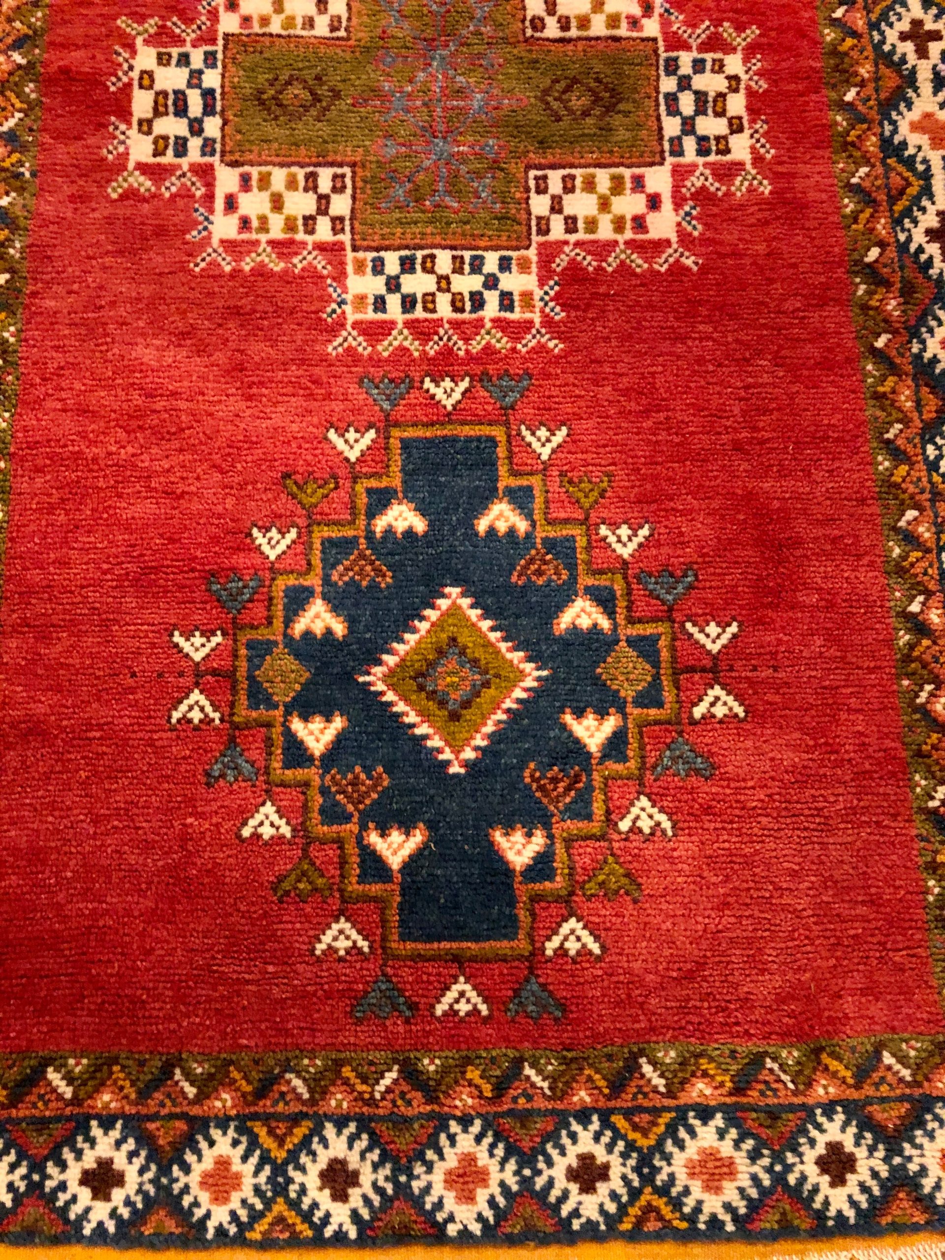 youve-never-seen-moroccan-tribal-barber-rug-with-geometrical-design-for-sale_3.jpg