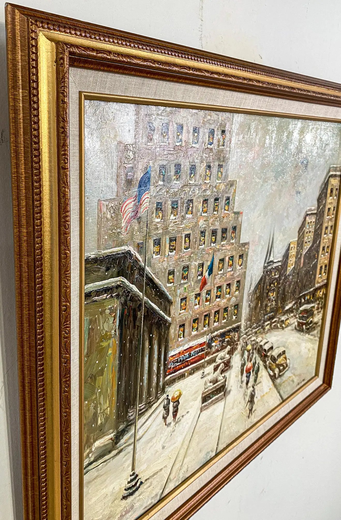 find-the-perfect-city-scape-oil-on-canvas-painting-signed-and-framed-in-the-manner-of-guy-carleton-wiggins-for-discount_6.webp