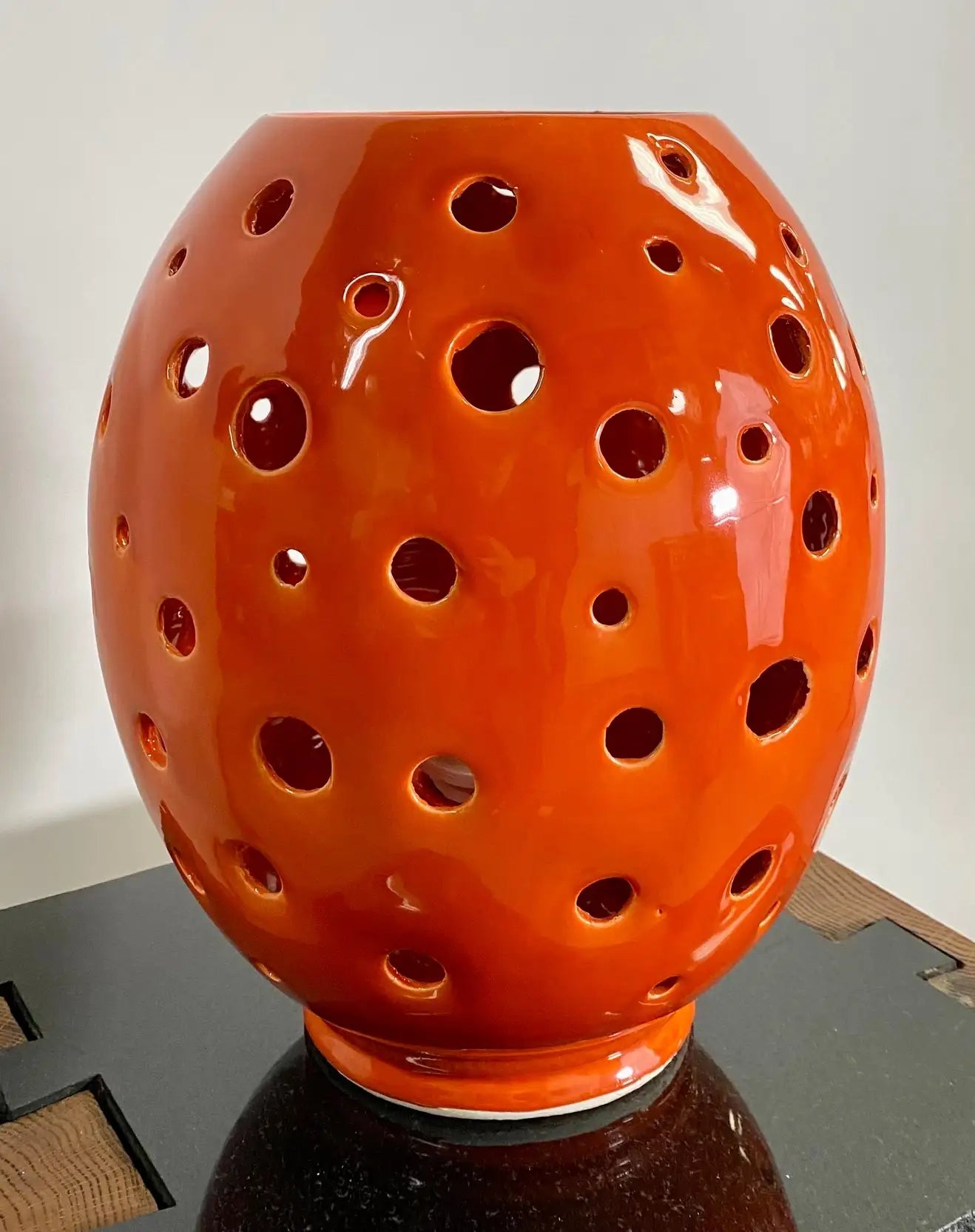 the-official-site-of-modern-ceramic-orange-table-lamp-hot-on-sale_8.webp