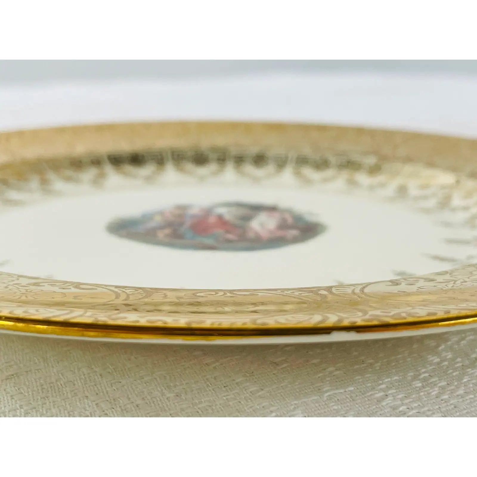 the-worlds-best-authentic-federal-style-sabin-crest-o-gold-warranted-22k-gold-dinner-plate-set-of-6-online-sale_6.webp